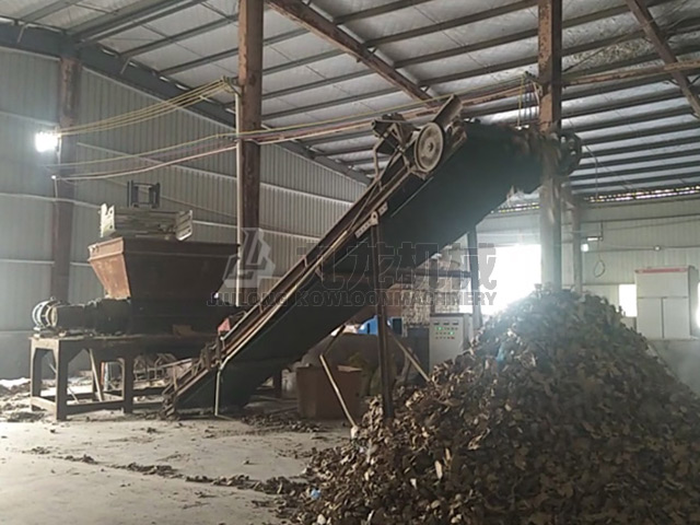 湖南廢紙撕碎、粉碎生產(chǎn)線現(xiàn)場